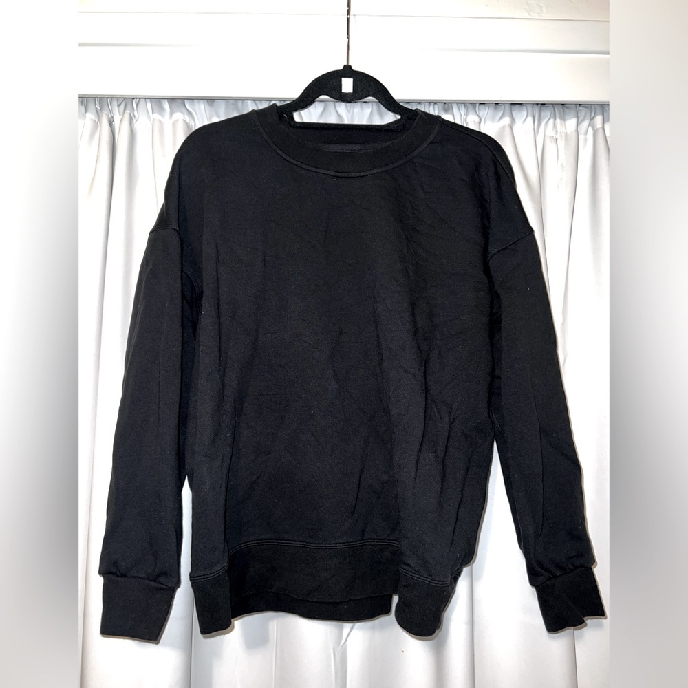 Perfectly oversized crew